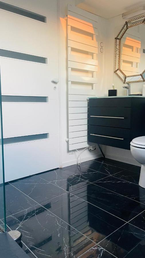 Paris Centre Dernier Etage Vue Ascenseur Διαμέρισμα Εξωτερικό φωτογραφία