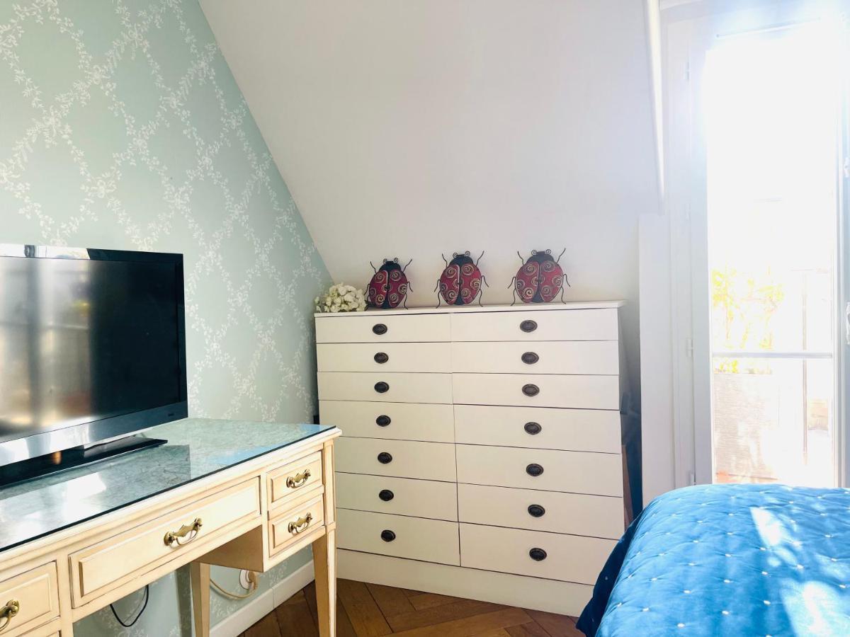 Paris Centre Dernier Etage Vue Ascenseur Διαμέρισμα Εξωτερικό φωτογραφία