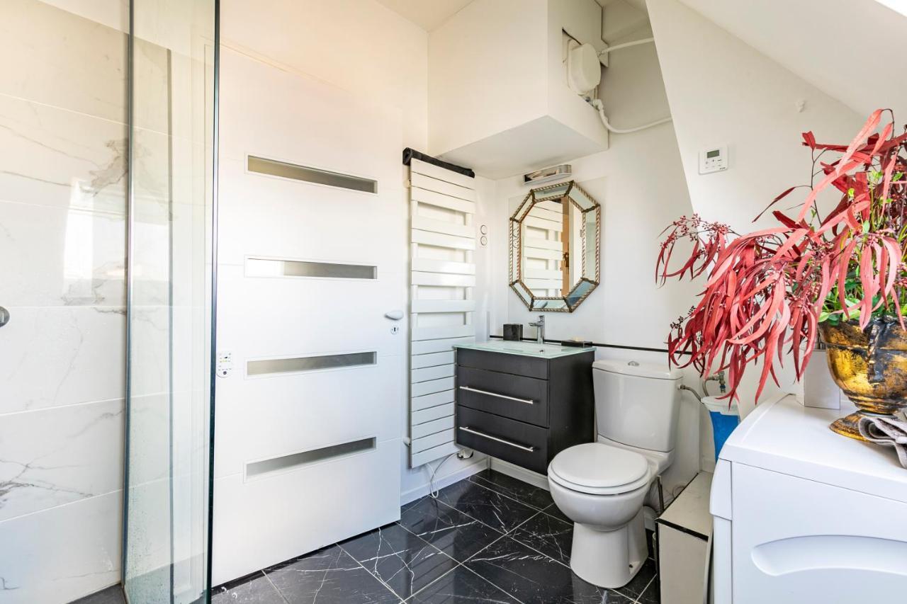 Paris Centre Dernier Etage Vue Ascenseur Διαμέρισμα Εξωτερικό φωτογραφία